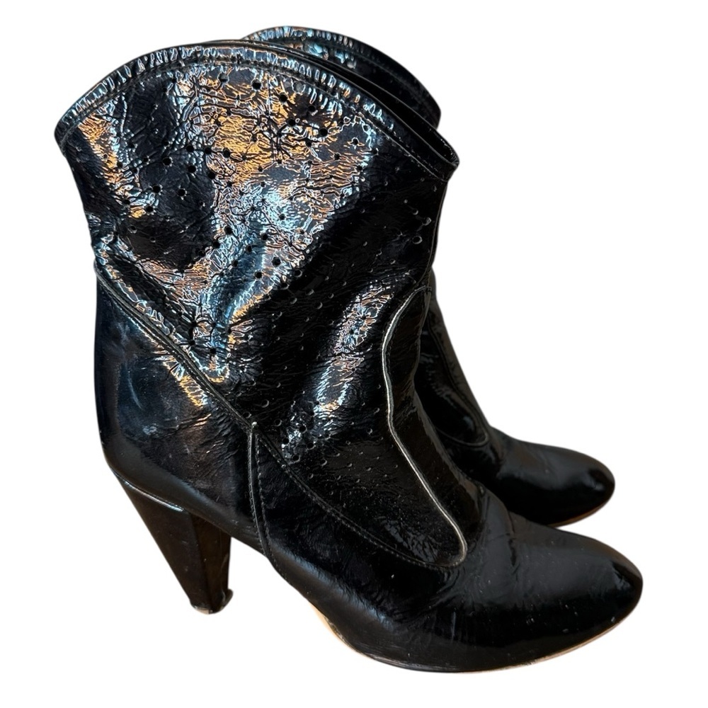 STEFANY P Black Patent Heel Booties Boots Italy Shiny Goth Edgy Witch Size 39